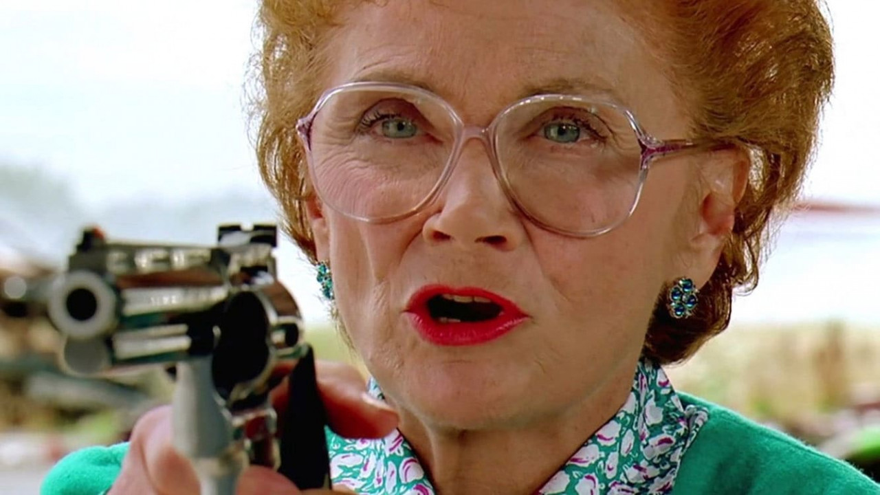 Stop! Or My Mom Will Shoot 1992 ფილმის პოსტერი